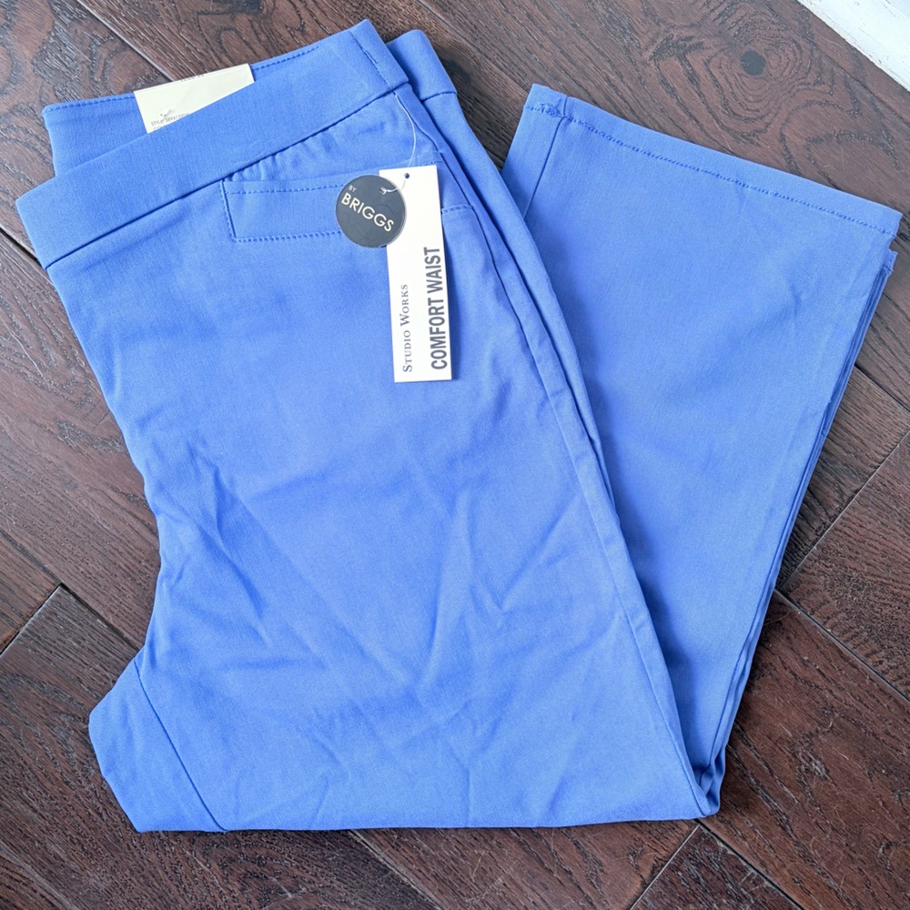 NWT Studio Works by Briggs Comfort Waist Cropped Pants with Button Detail at Hem